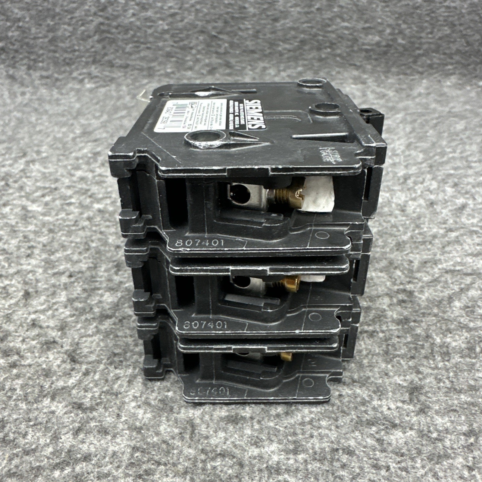 Siemens 3 Pole 15A B315H BLH 240V Circuit Breaker 22kA HACR Bolt On
