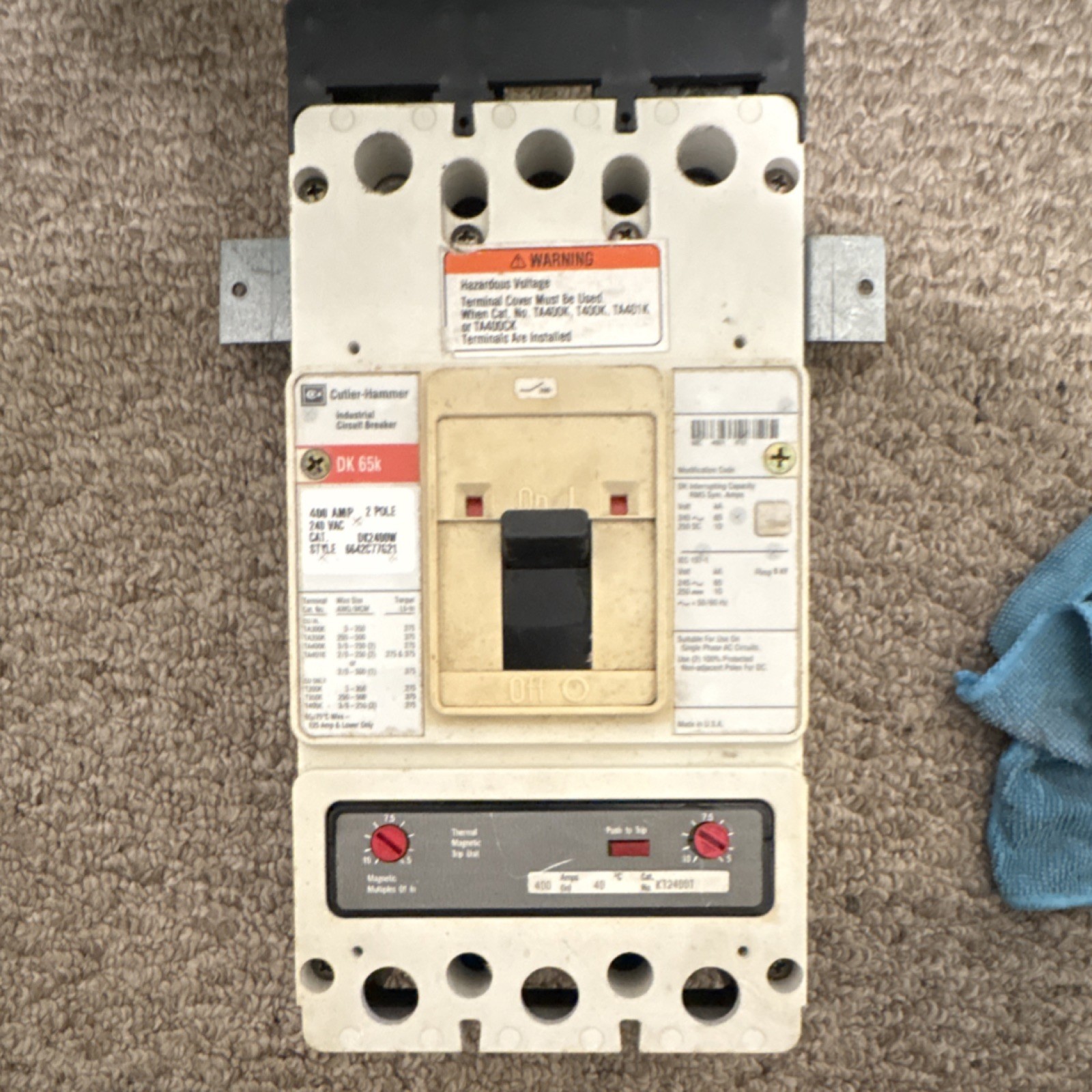 Cutler-Hammer DK2400W 400A 2-Pole 240V Circuit Breaker