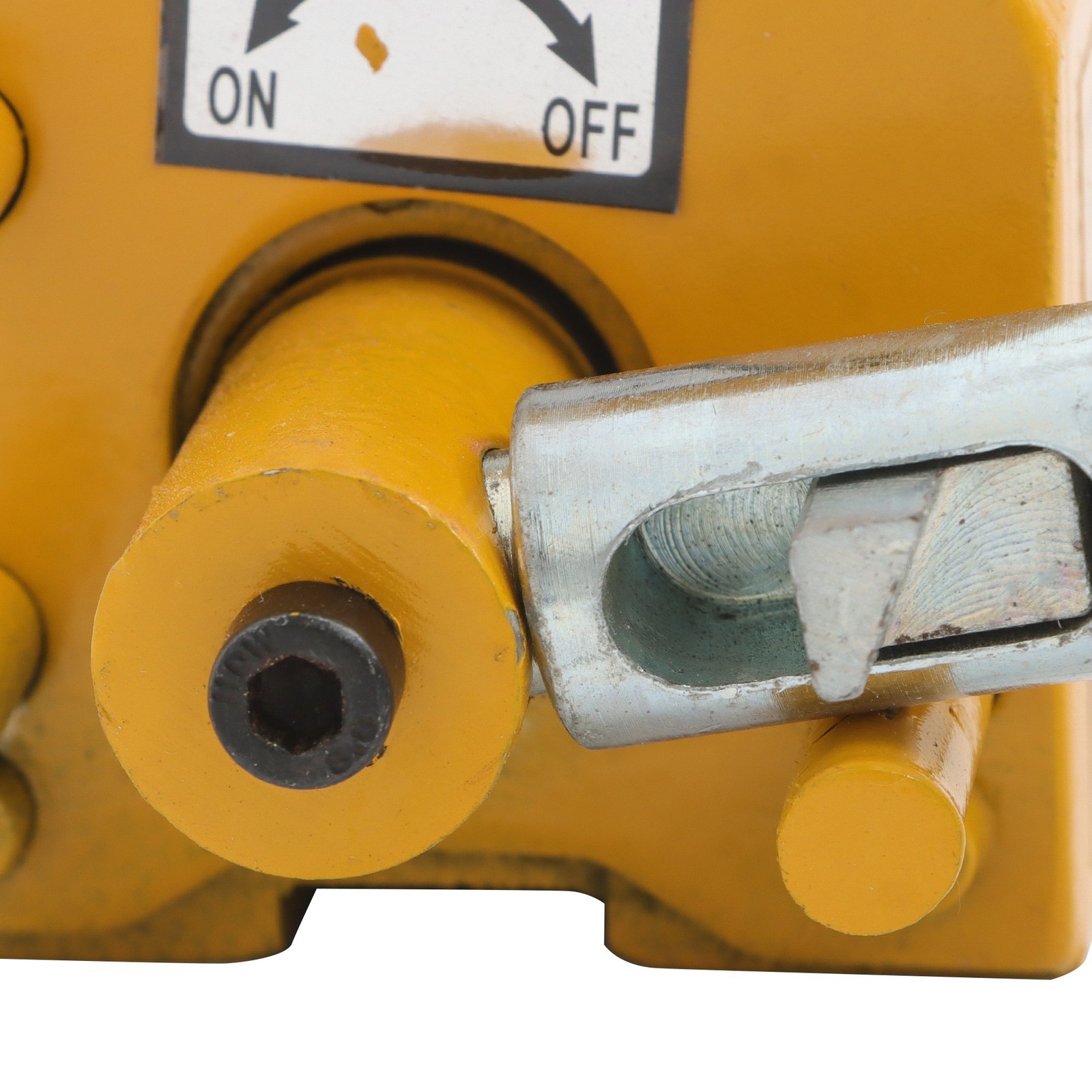 440lbs/200kg Permanent Magnetic Lifter 2.5 Safety Factor Lifting Magnet Yellow