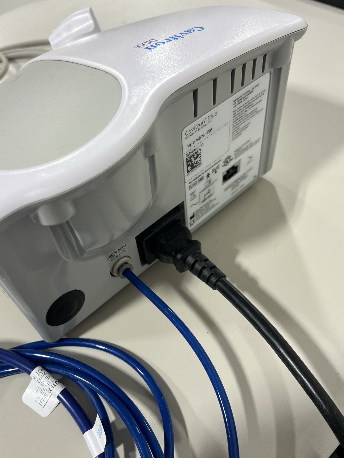 2022 Dentsply Cavitron Plus Gen-136 Ultrasonic Scaler with Tip. Excellent!!!