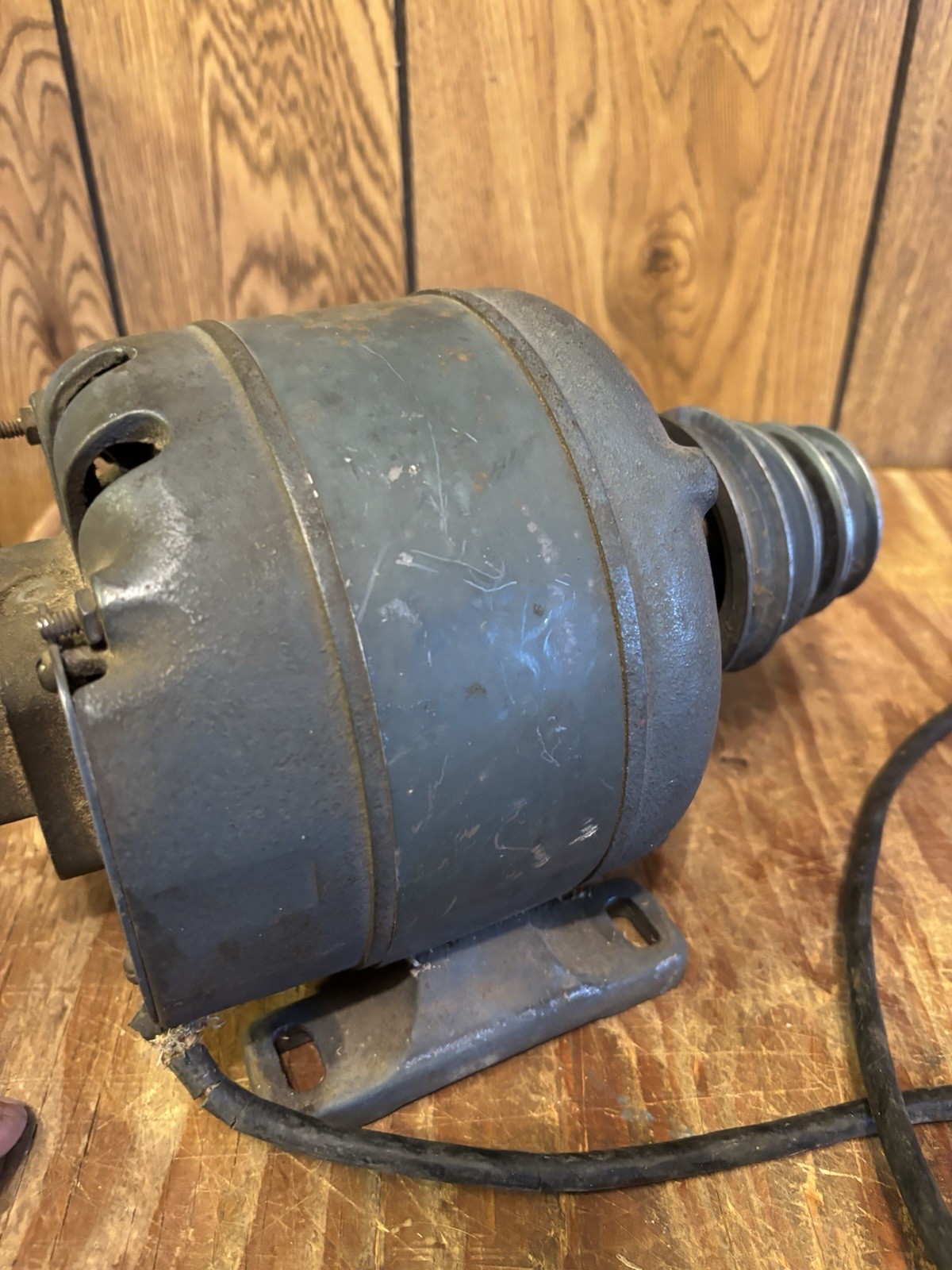 Dunlap 1/4 HP Electric Motor 1157272 Split Phase Reversible 1750 RPM 115 volts