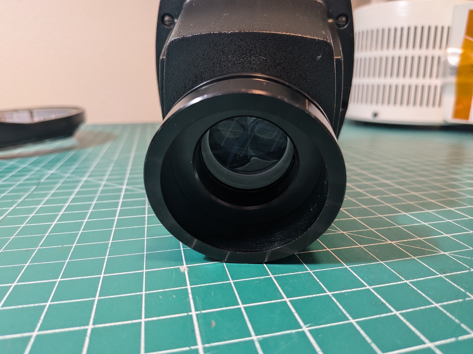 Bausch & Lomb StereoZoom 5 Microscope 0.8x-4.0x w/ 10X WF Eyepieces &Focus Mount