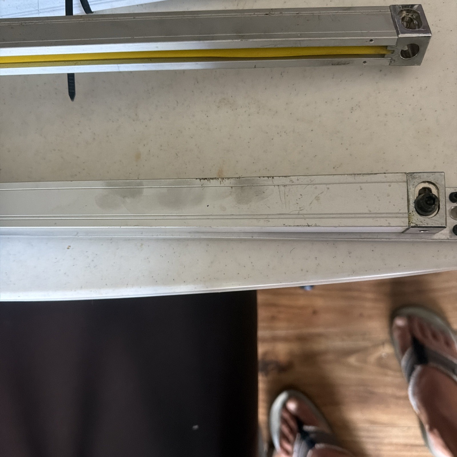 Grizzly Industrial 3-Axis Digital Readout for Mills (Monitor Only) with Power C