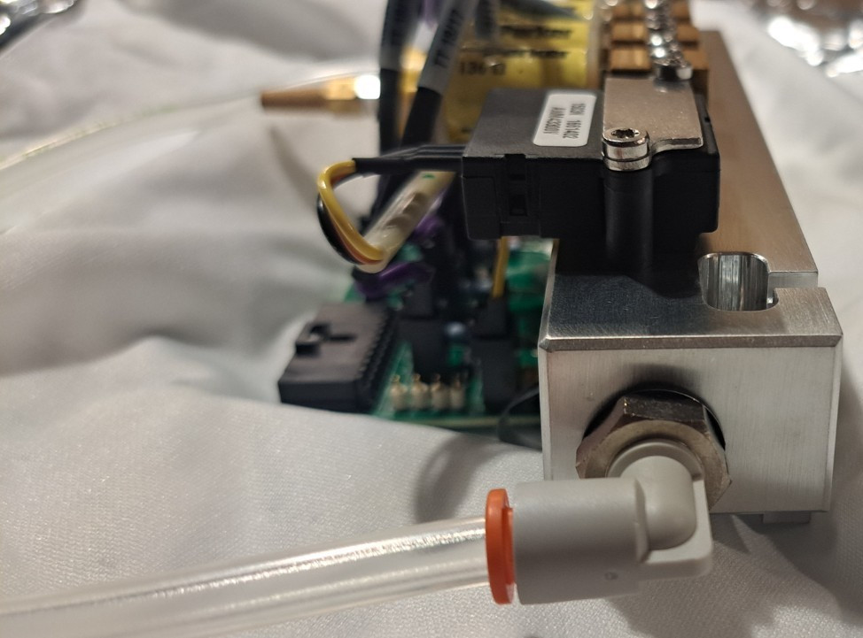 Thermo Fisher Scientific 1R120590-6037 Pressure Control Module Assembly
