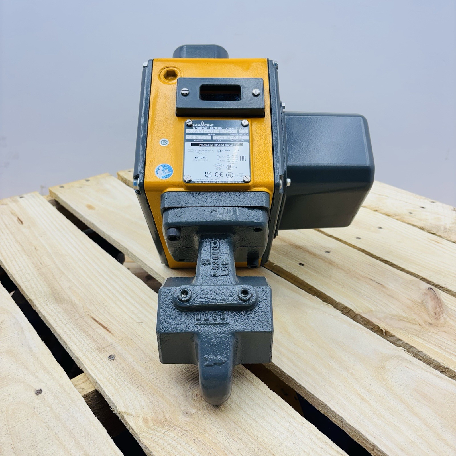 Maxon 200SMA11-AA11-BB12A0 2″ Normally Closed Gas Valve – New
