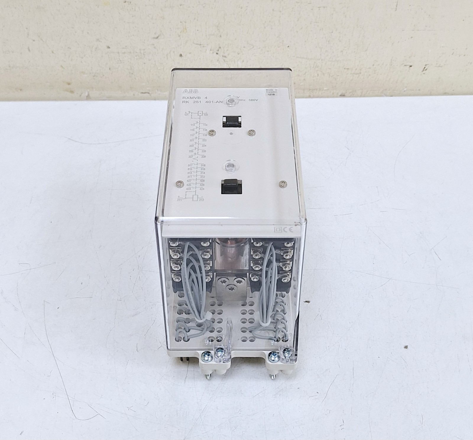 ABB RXMVB 4 / RK 251 401-AN Bistable Relay 110VAC 50-60Hz 380V