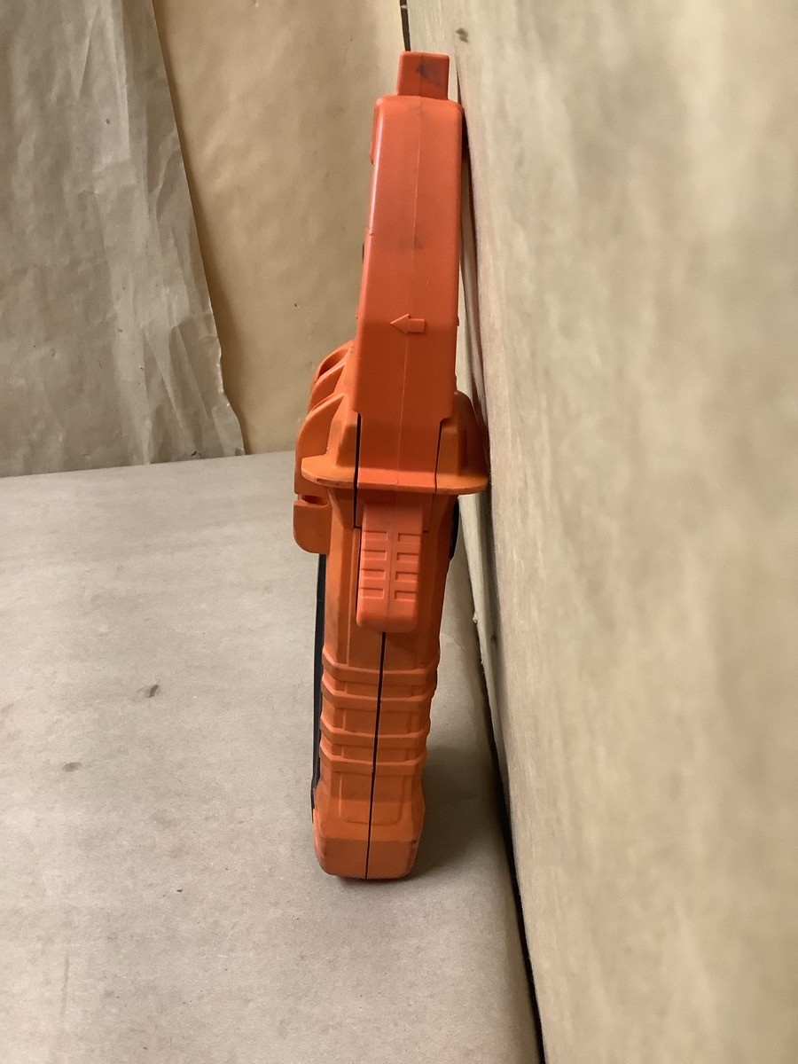 AMES INSTRUMENTS CM1000A AC/DC CLAMP METER WITH LEADS IN CASE (B33006985)