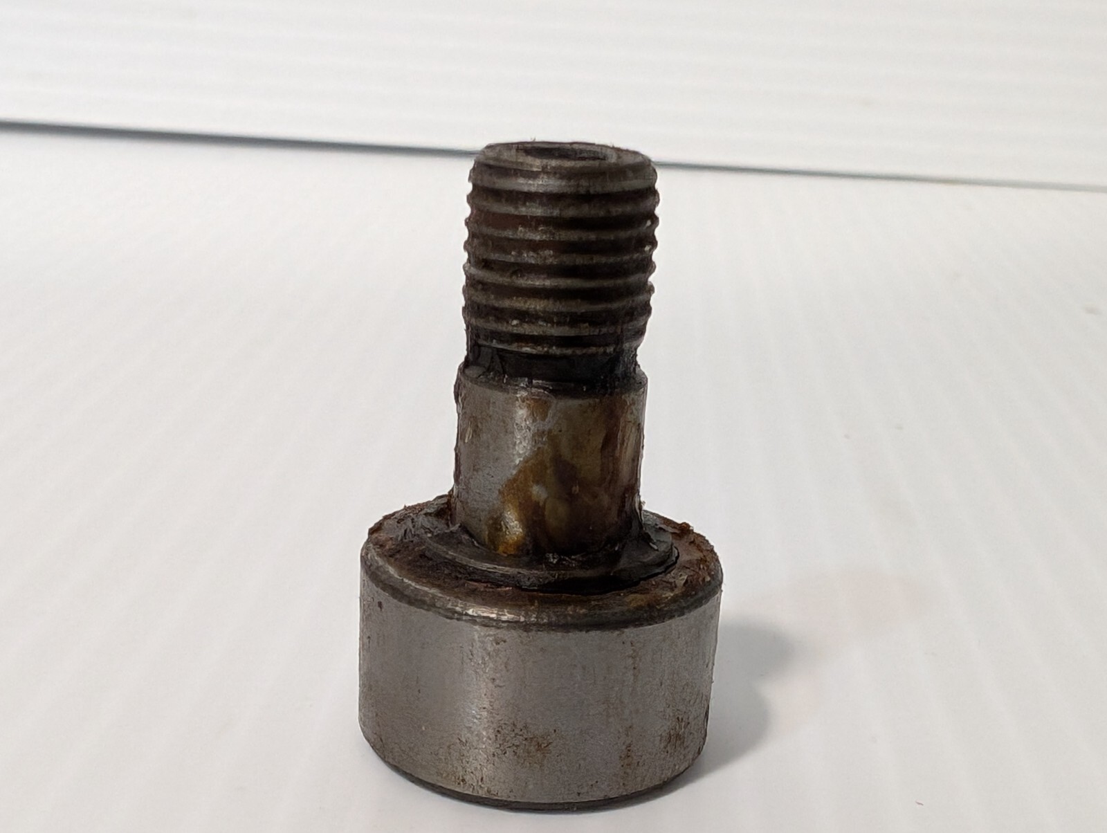 McGill CFH 7/8 B Cam Follower Bearings – Free Returns