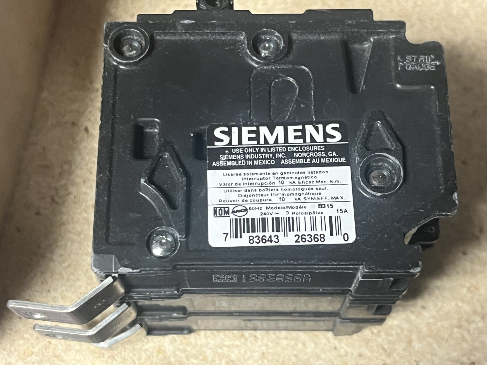 Siemens B315 15A 240V 3-Pole Bolt-On Circuit Breaker