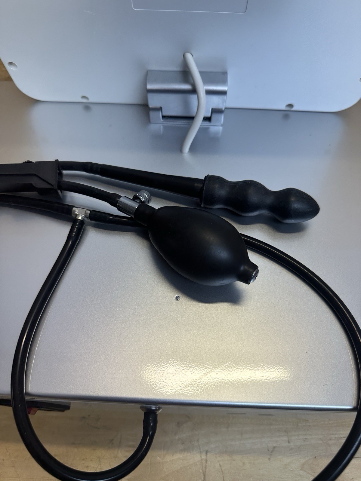 HIFU Vaginal Rejuvenation Tightening Machine With 2 Cartridges (READ)