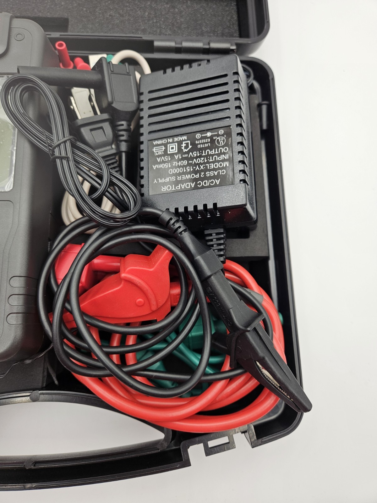 UNI-T UT513 Insulation Resistance Testers Megohmmeter Voltmeter Auto Range
