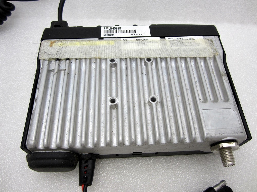 Motorola Radius CM300 Mobile 2-Way Radio with Microphone AAM50KQF9AA1AN