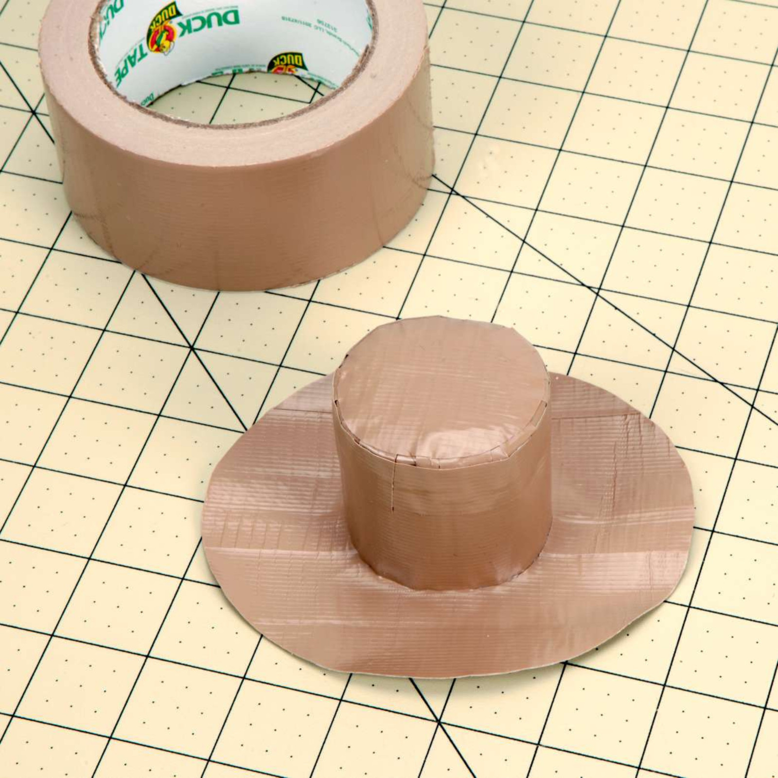 Duck Brand Solid Color Duct Tape: 1.88 in. x 60 ft. (Beige) [6-pack] 283264