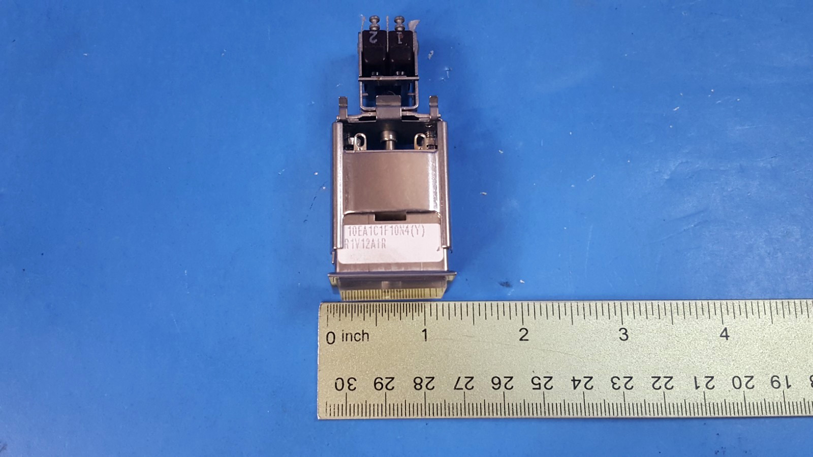 Indicating Switch, EATON, DPDT, 10EA1C1F10N4(Y)R1V12AIR, w/microswitch