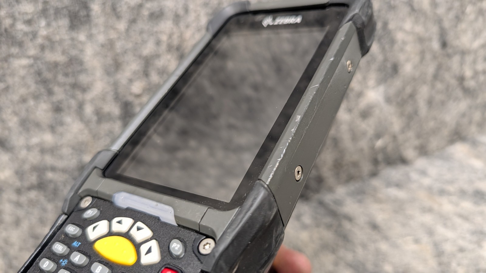 Zebra MC930P MC930P-GSFDG4NA 4GB 32GB 29-Key 4.3in Barcode Android Mobile