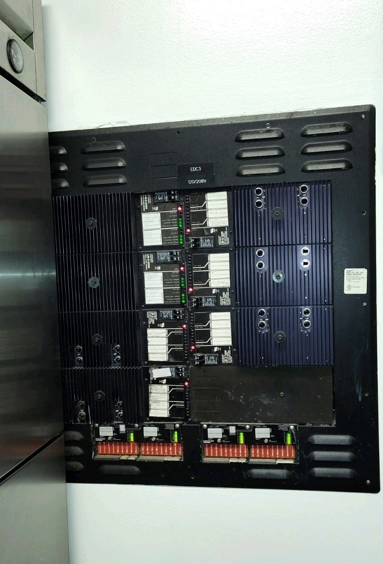 LIGHTOLIER LM-2-2000 / LM22000 (USED)