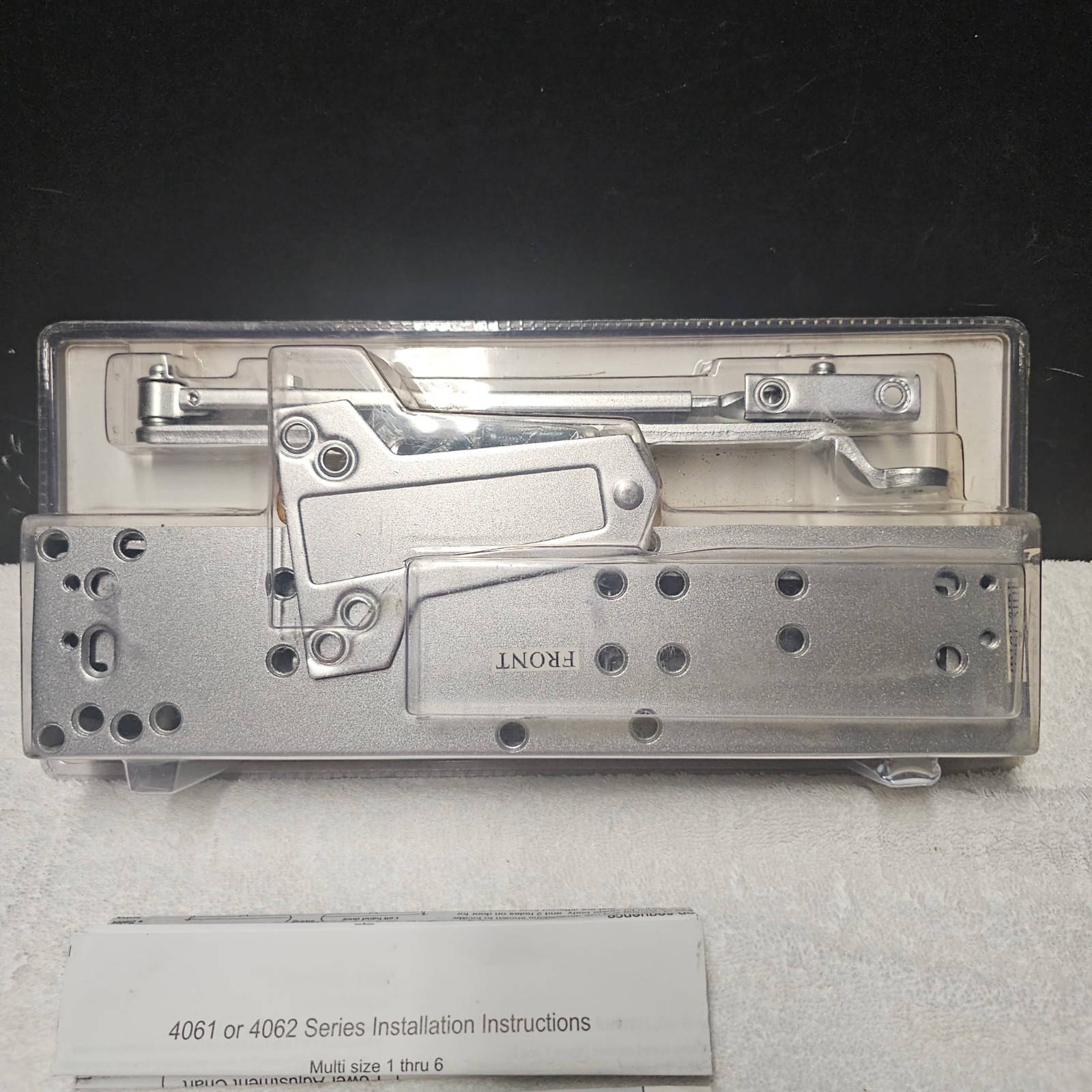 Universal Hardware Heavy-Duty All-in-One Commercial Door Closer UH4061