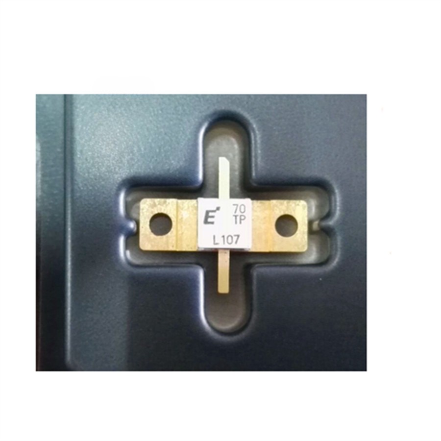 Fujitsu Eudyna FLL107ME L107 Devices L-Band Medium & High Power GaAs FET