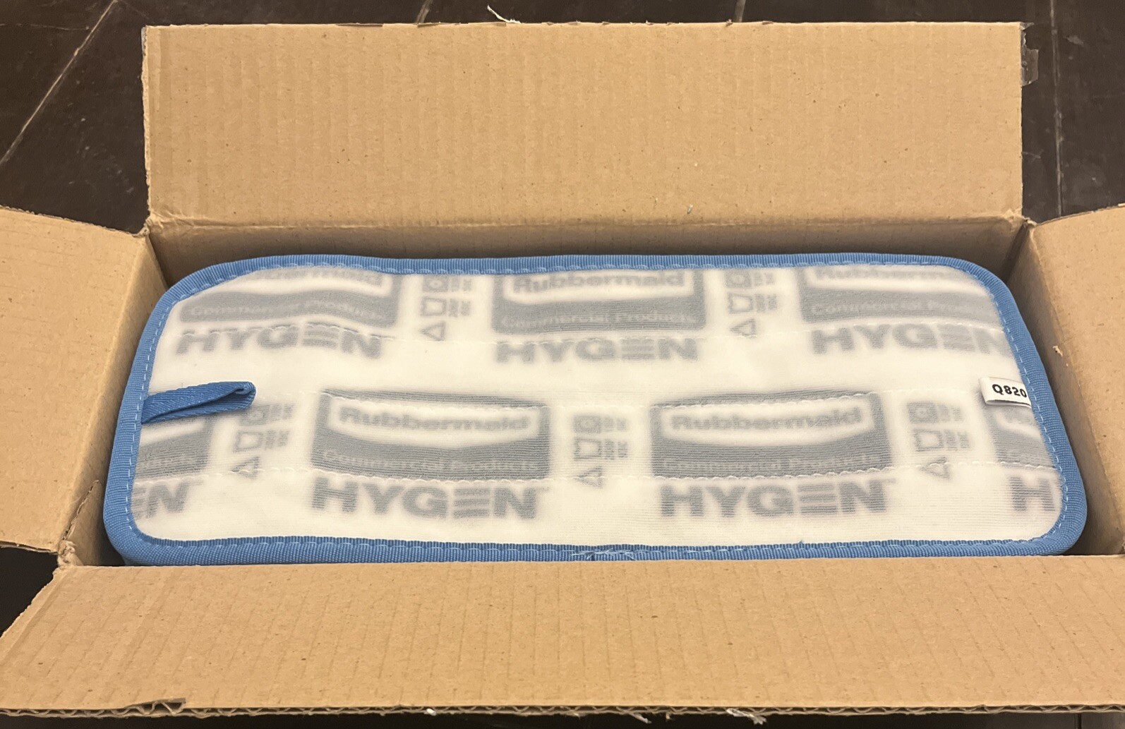 Rubbermaid Q820 6-Pack Hygen 11″ Microfiber Wall Stair Mop Pad BLUE RCPQ820BLU