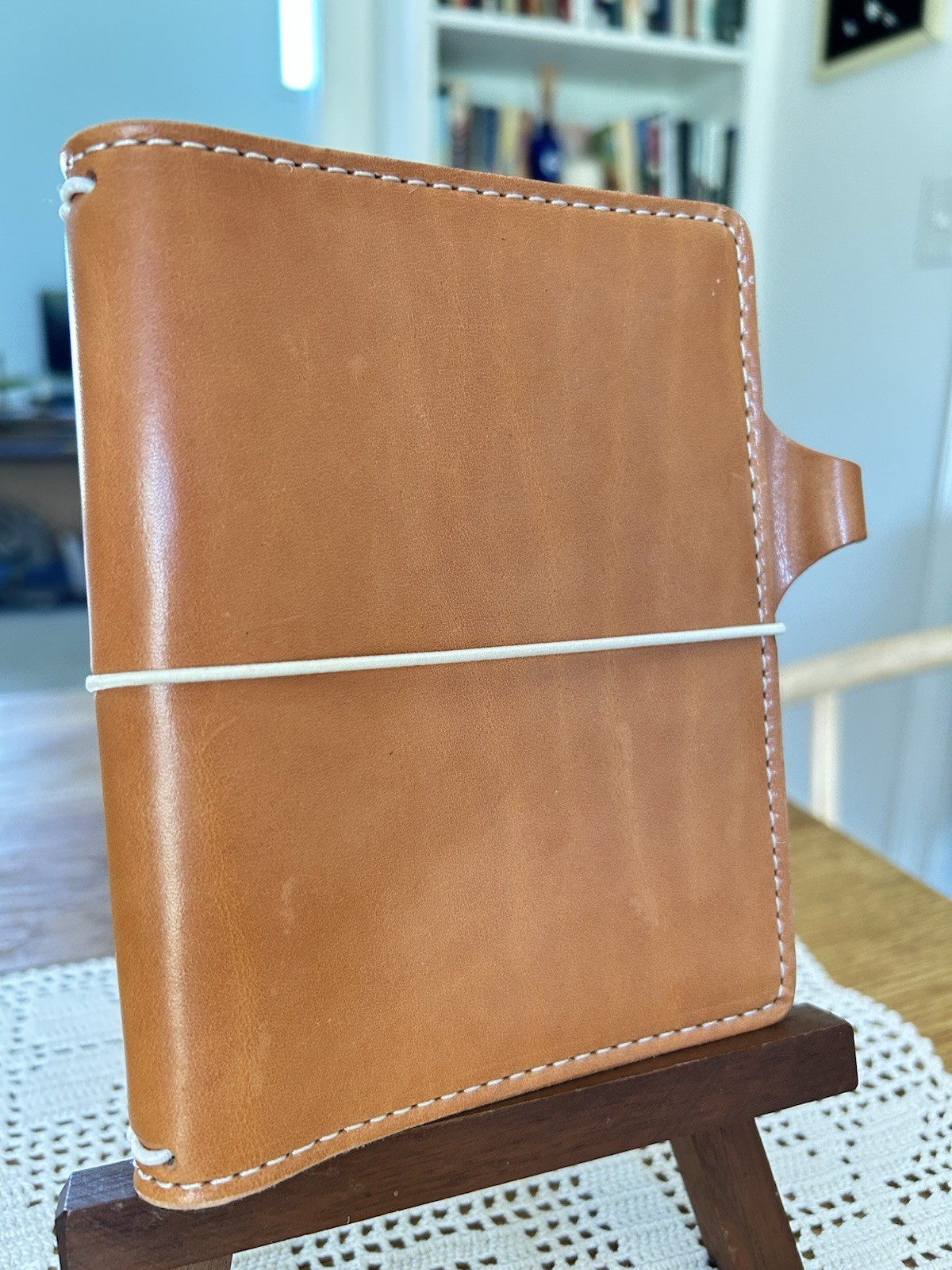 Chic Sparrow A6 Natural Veg Tan Leather Travelers Notebook 4 Notebook Elastics
