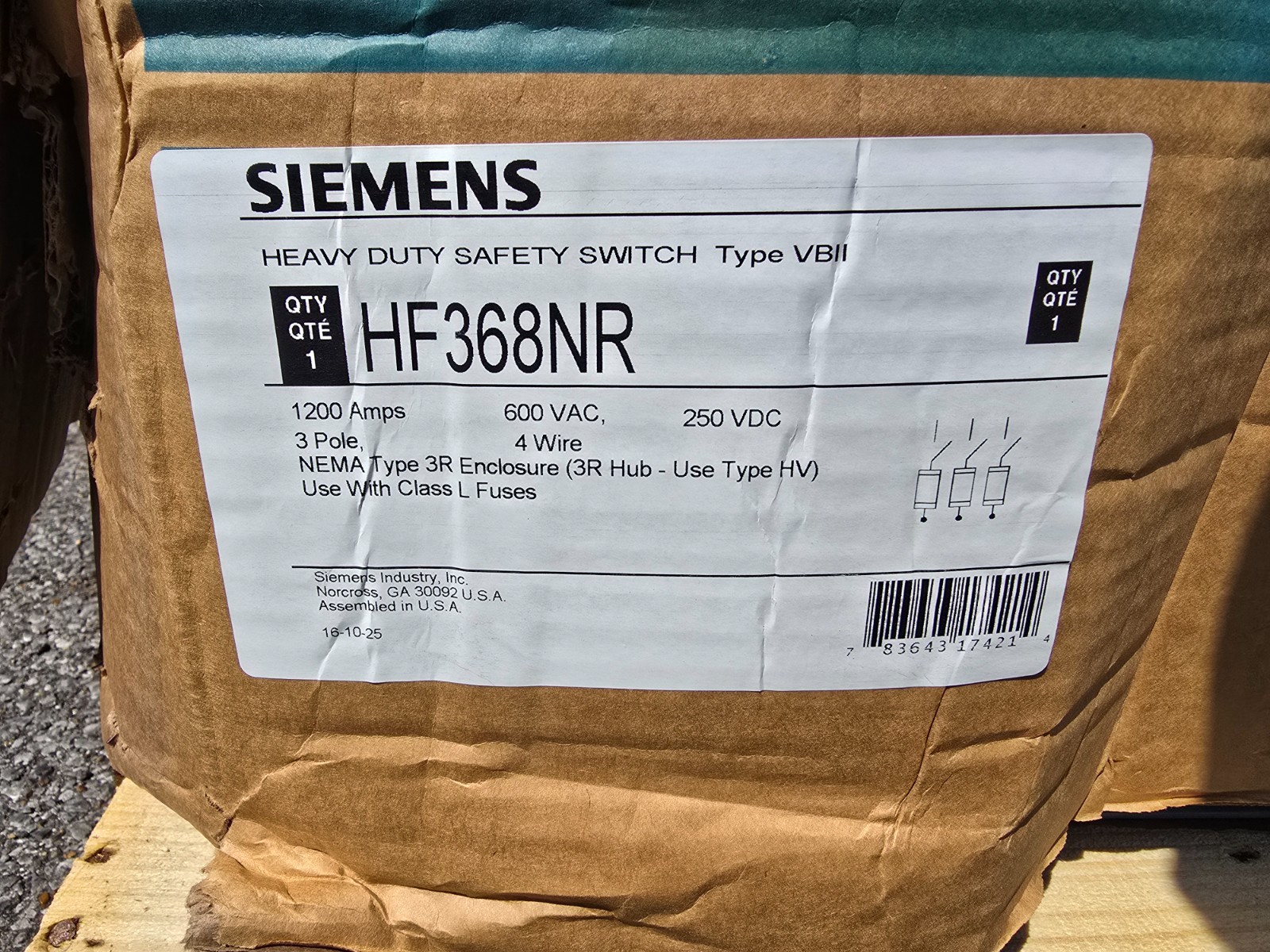 Siemens HF368NR Heavy-Duty Safety Switch,Type 3R, 1200A,New In Box!MAKE OFFER!