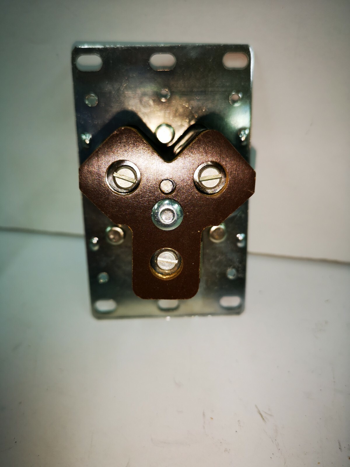 30A 2P 3W 125V Heavy Duty RV Travel Trailer Receptacle 1263 TT-30R EAGLE 1263E