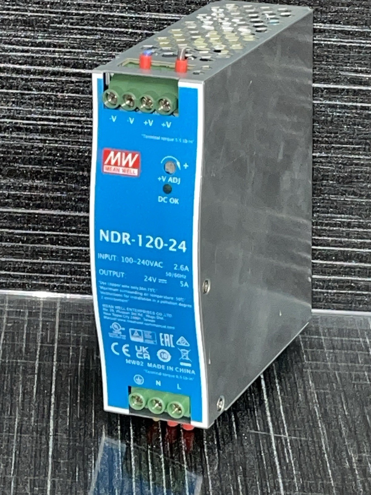 MW MEAN WELL NDR-120-24 100-240VAC 2.6A MW02 Industrial DIN Rail SC28088845