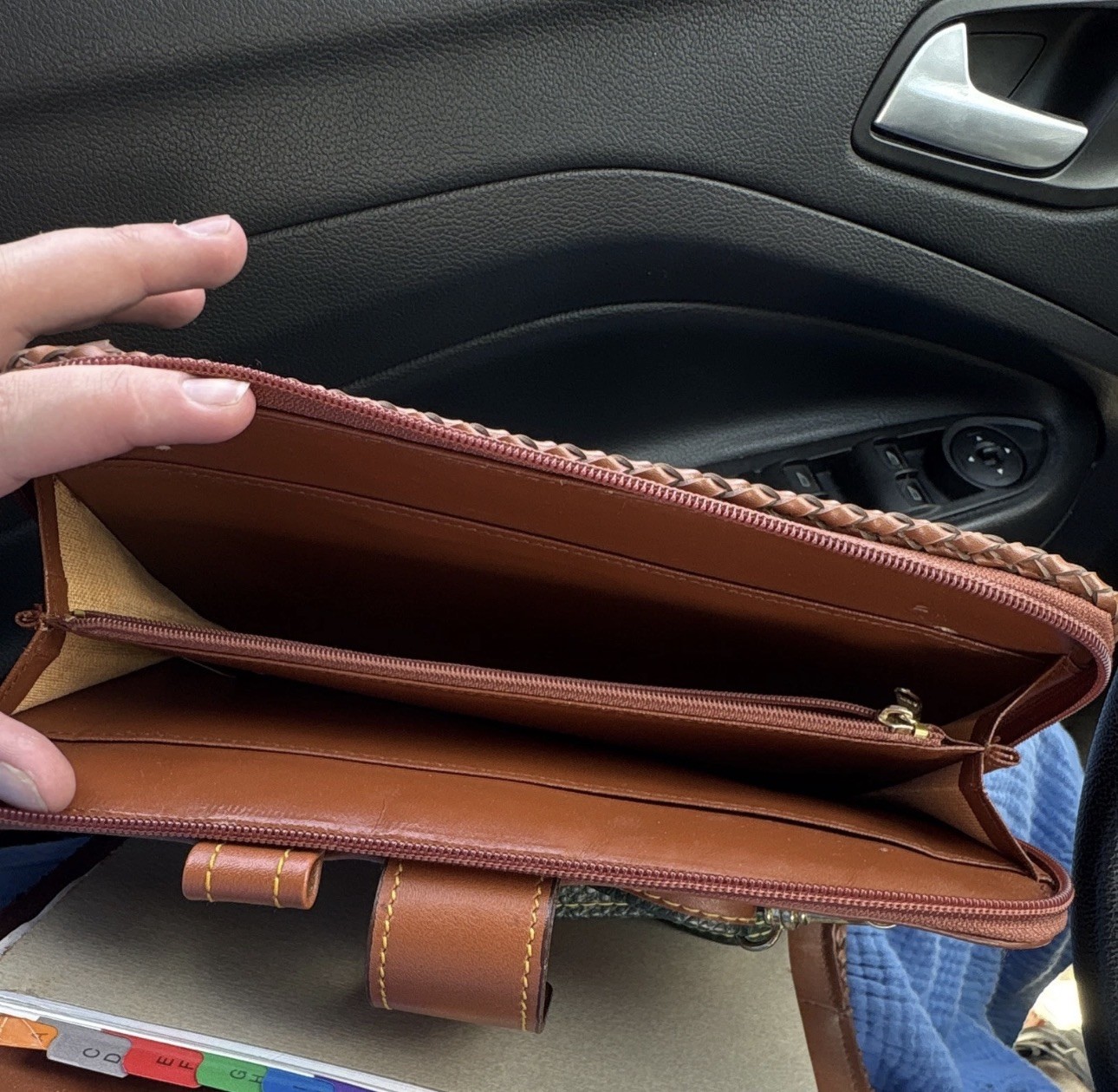 Dooney & Bourke Organizer Notebook Planner Calendar Leather Vintage Crossbody