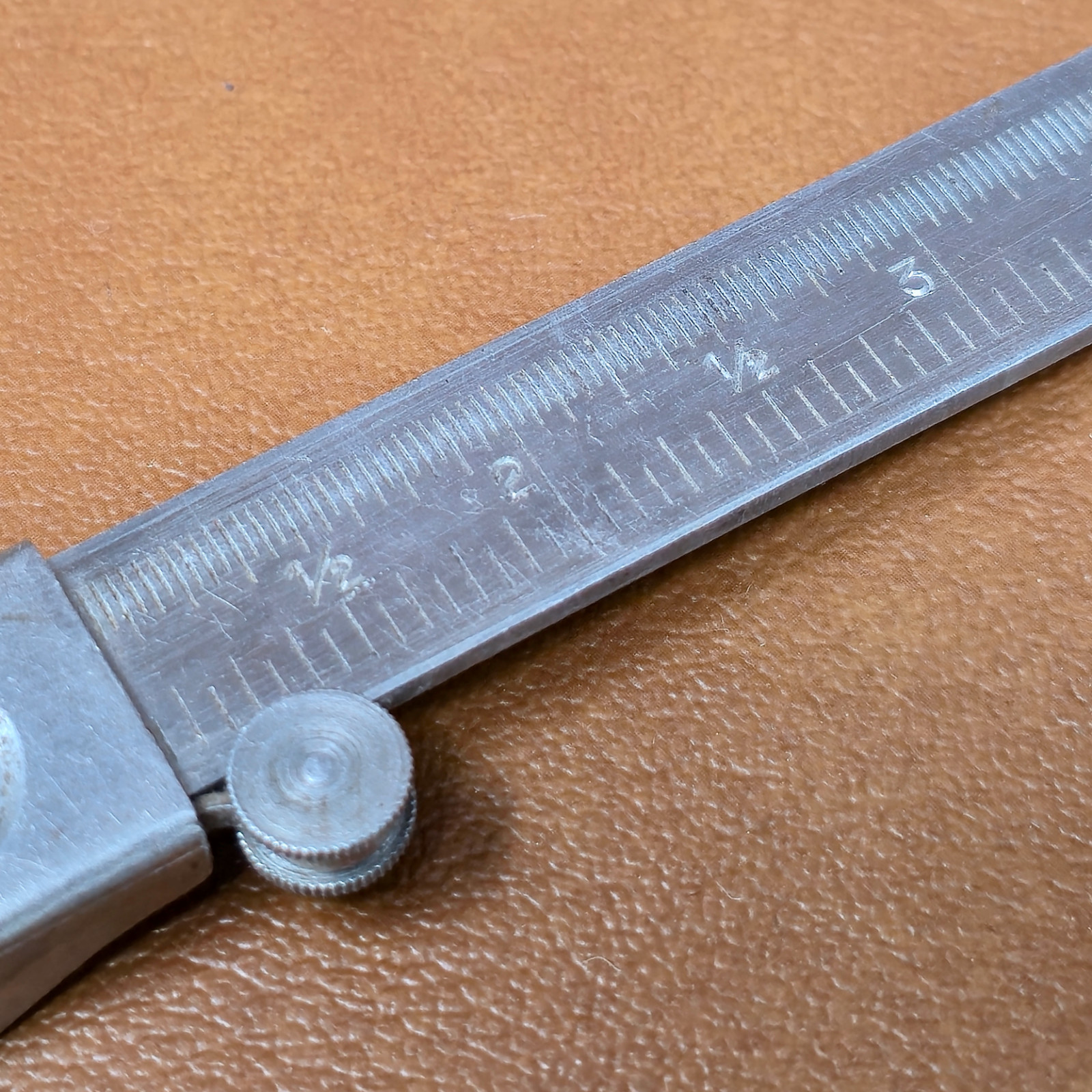 Vintage SYG Spain 5″ Vernier Caliper Inside Outside