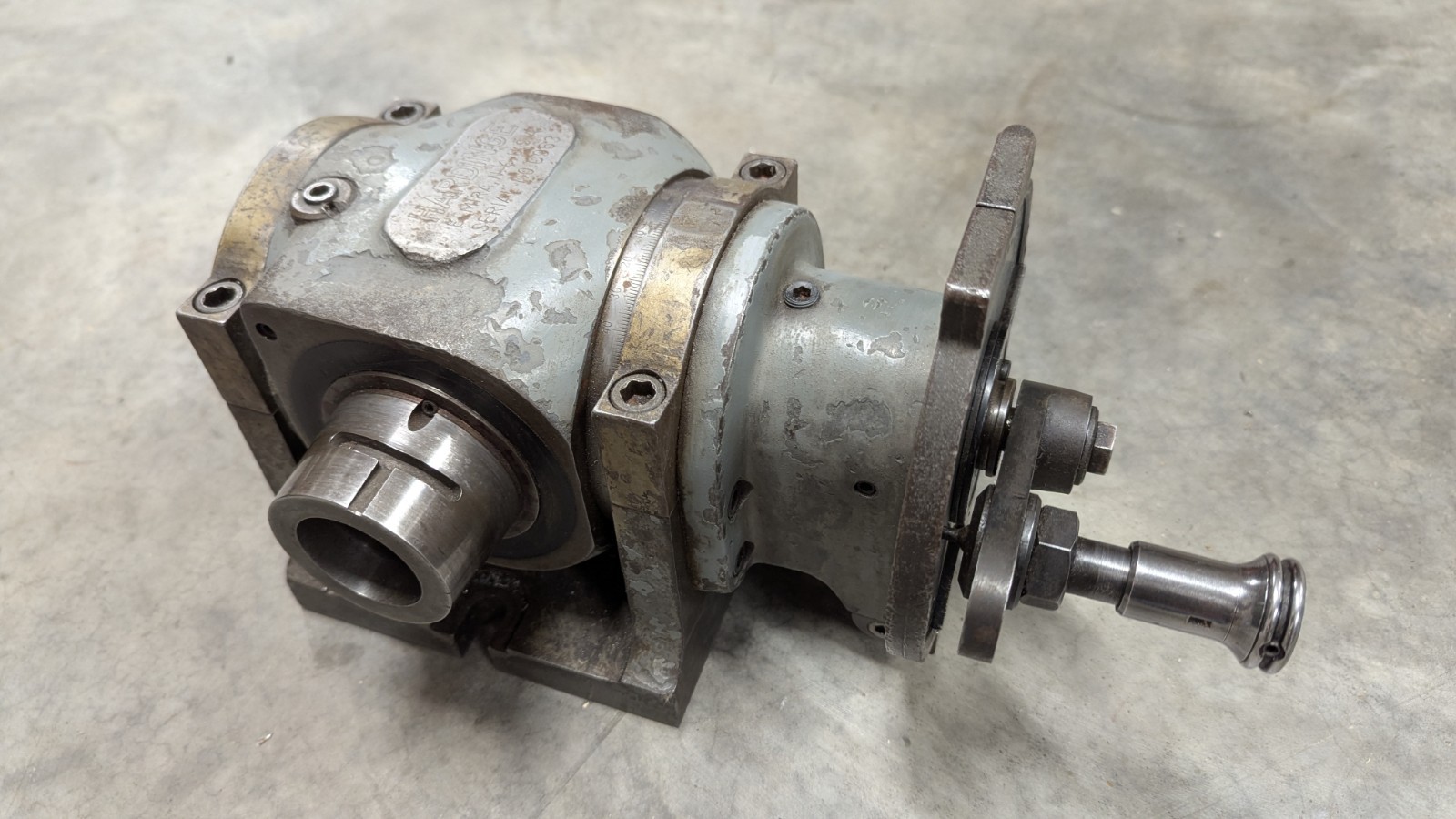 Hardinge dividing head 5C bore 4 deg taper nose 1 index plate *READ DESCRIPTION*