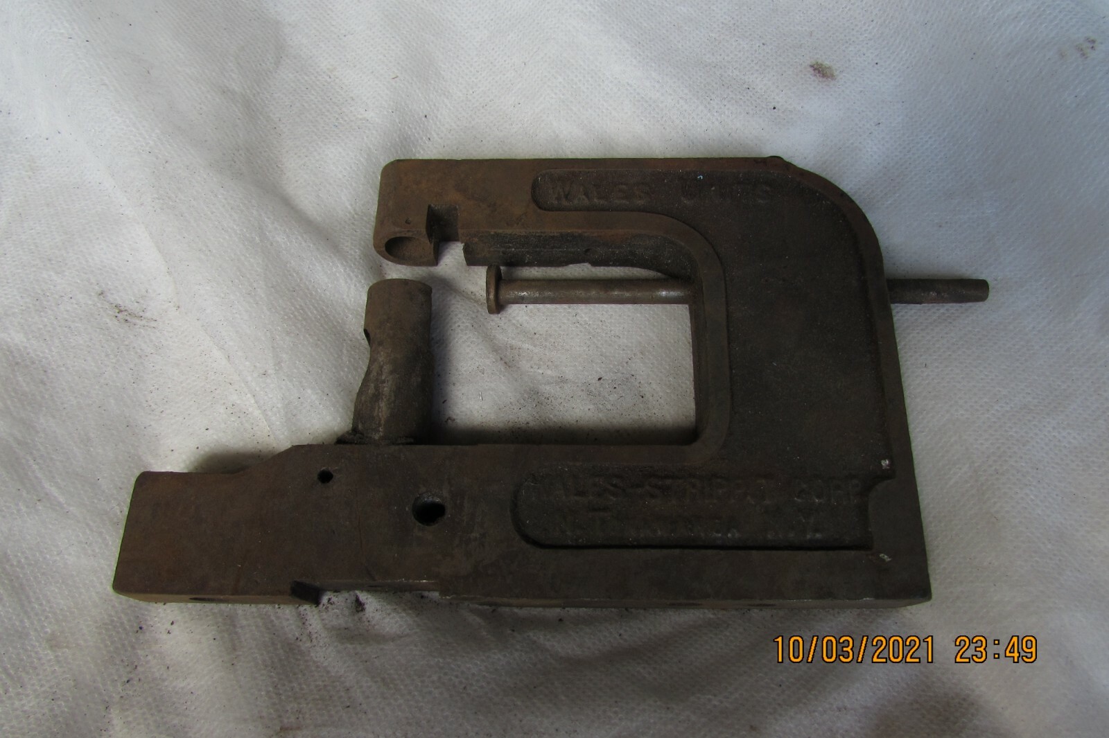 WALES UNITS STRIPPIT UNIPUNCH STYLE 30-C-75 PUNCH C-FRAME DIE SET PRESS