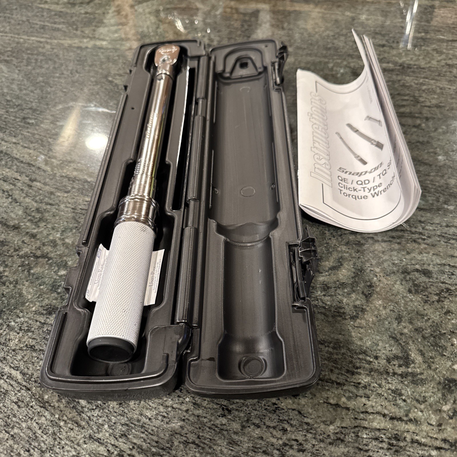 Snap-On qd2fr75b 3/8” drive sae adjustable click type flex head torque wrench