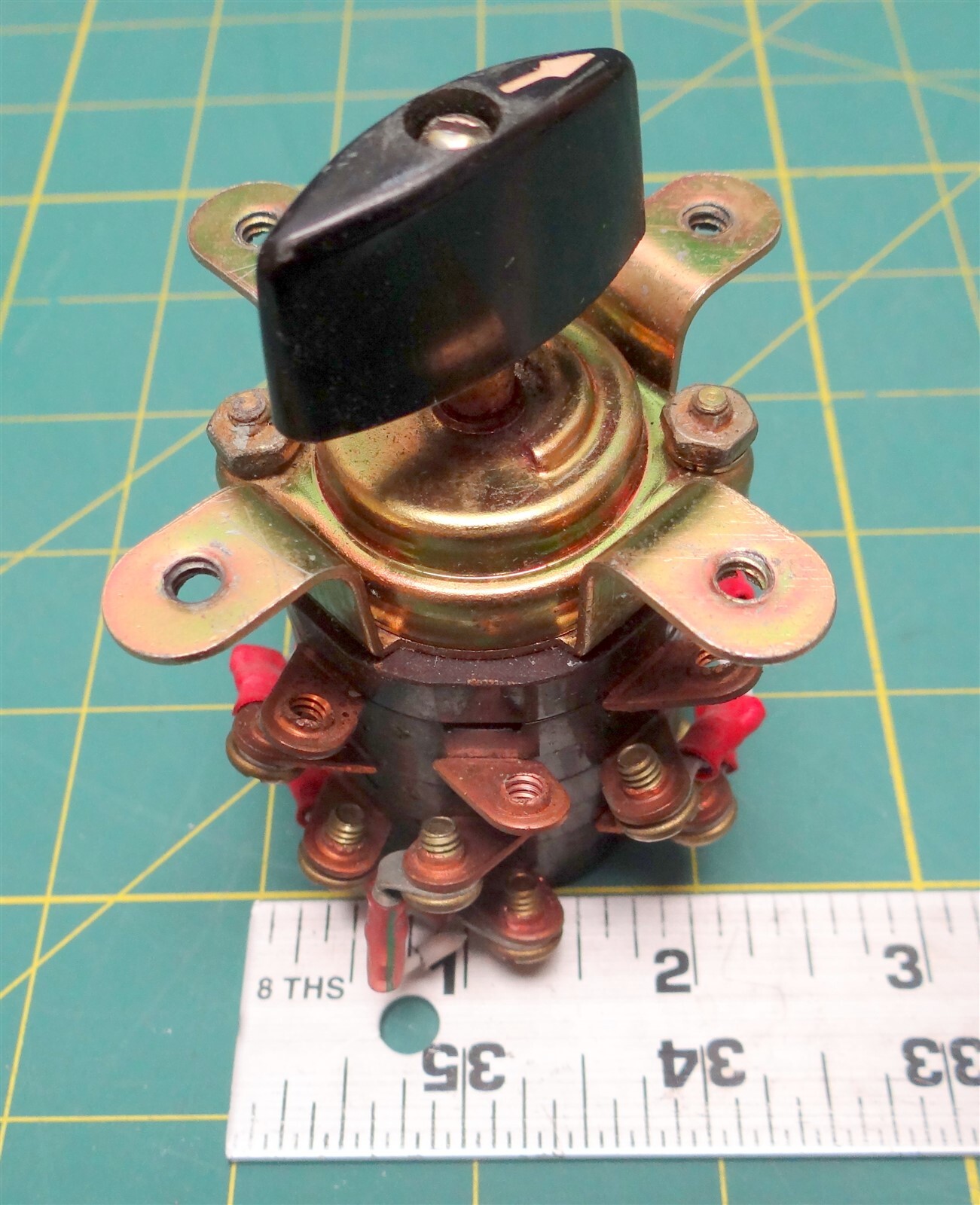 ElectroSwitch Series 101 Four Hole Mount Rotary-Action Control Switch