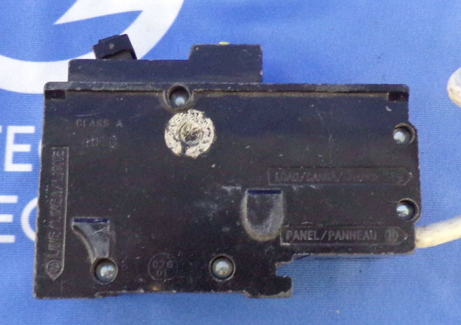 SQUARE D CIRCUIT BREAKER HOM250GFICP 50A 120/240V 2P**COSMETIC DAMAGE**1YR WARRA