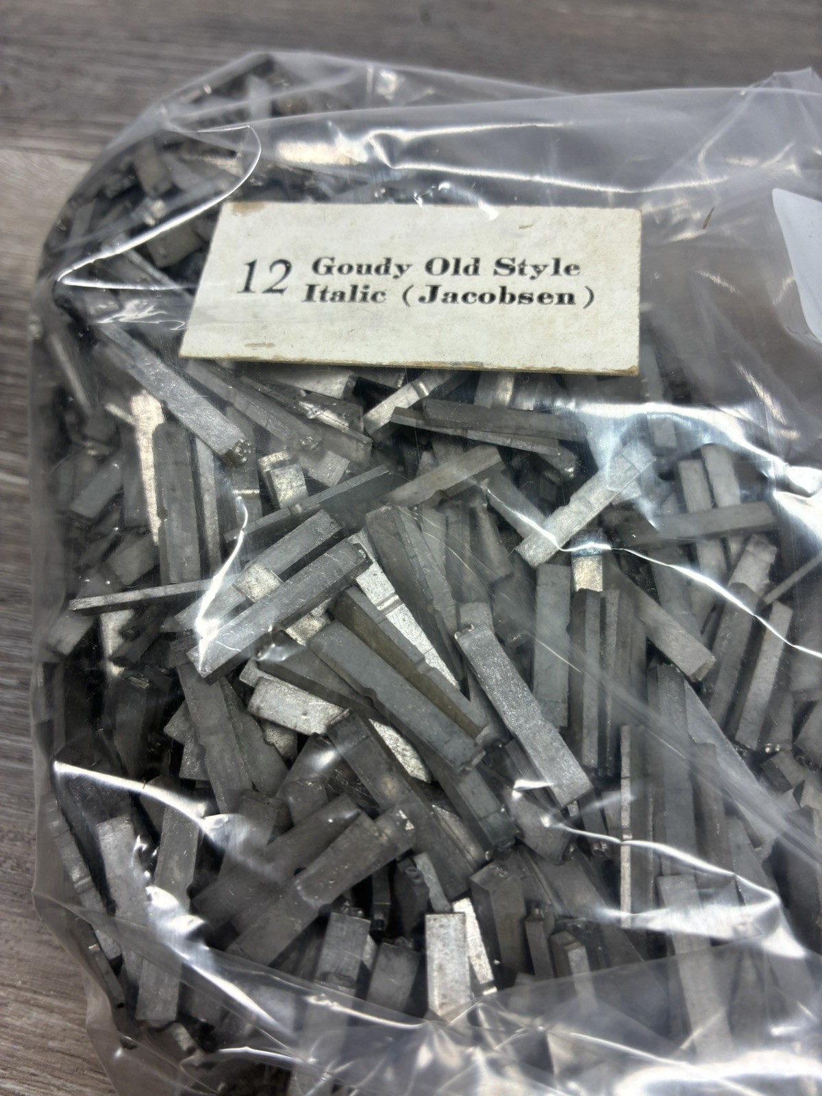 Letterpress Type – 12 Pt. Goudy old style italic (Jacobsen) 4 lbs 13 oz