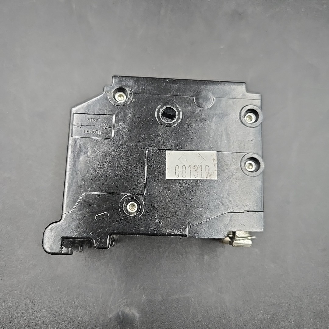 Eaton CHSF2125 Plug-In Subfeed Lug 125 Amp 2 Pole