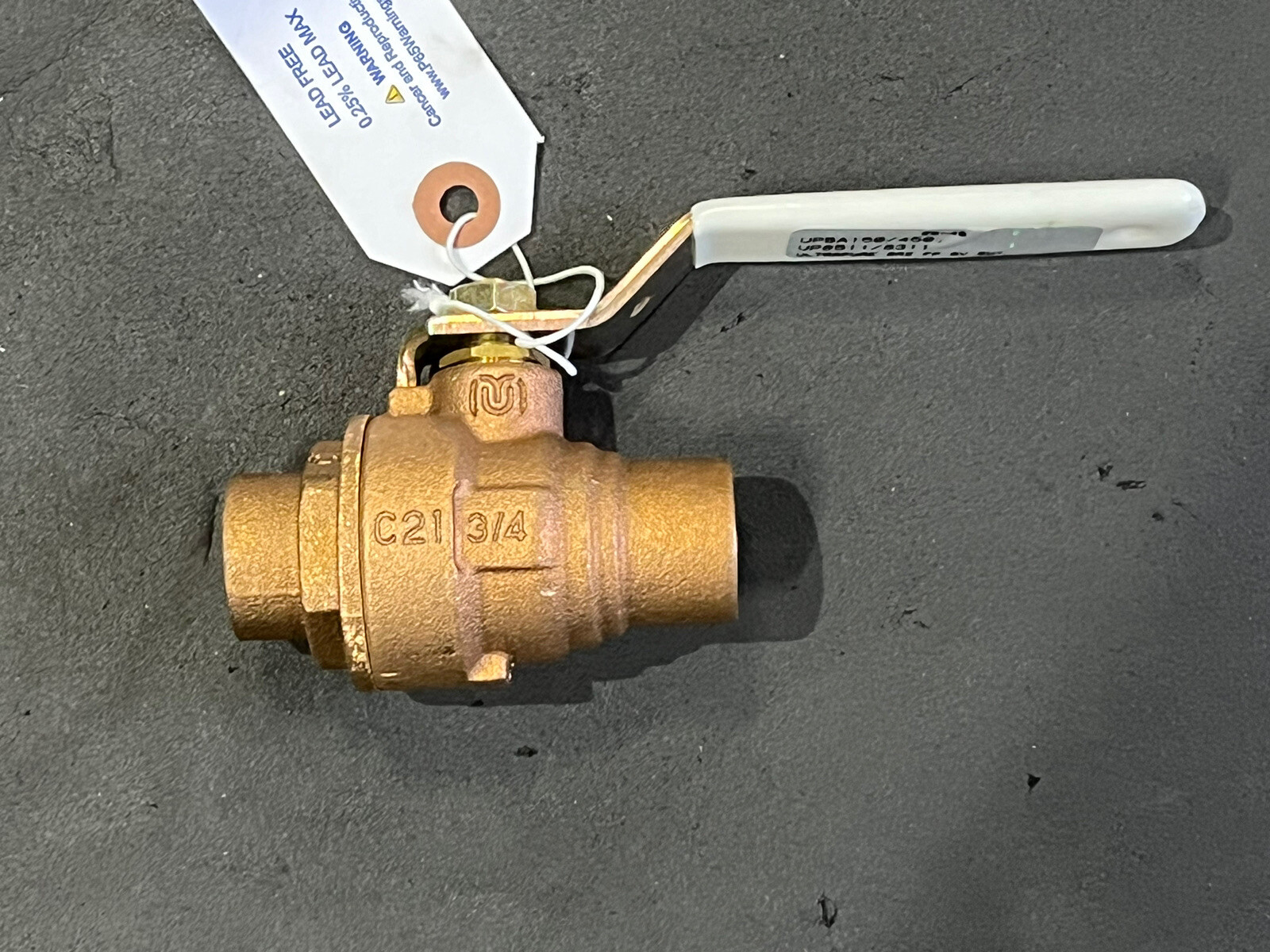 3/4″ Sweat, Full-Port Lead-Free Bronze Ball Valve, 600 WOG; 150 WSP, MADE IN USA