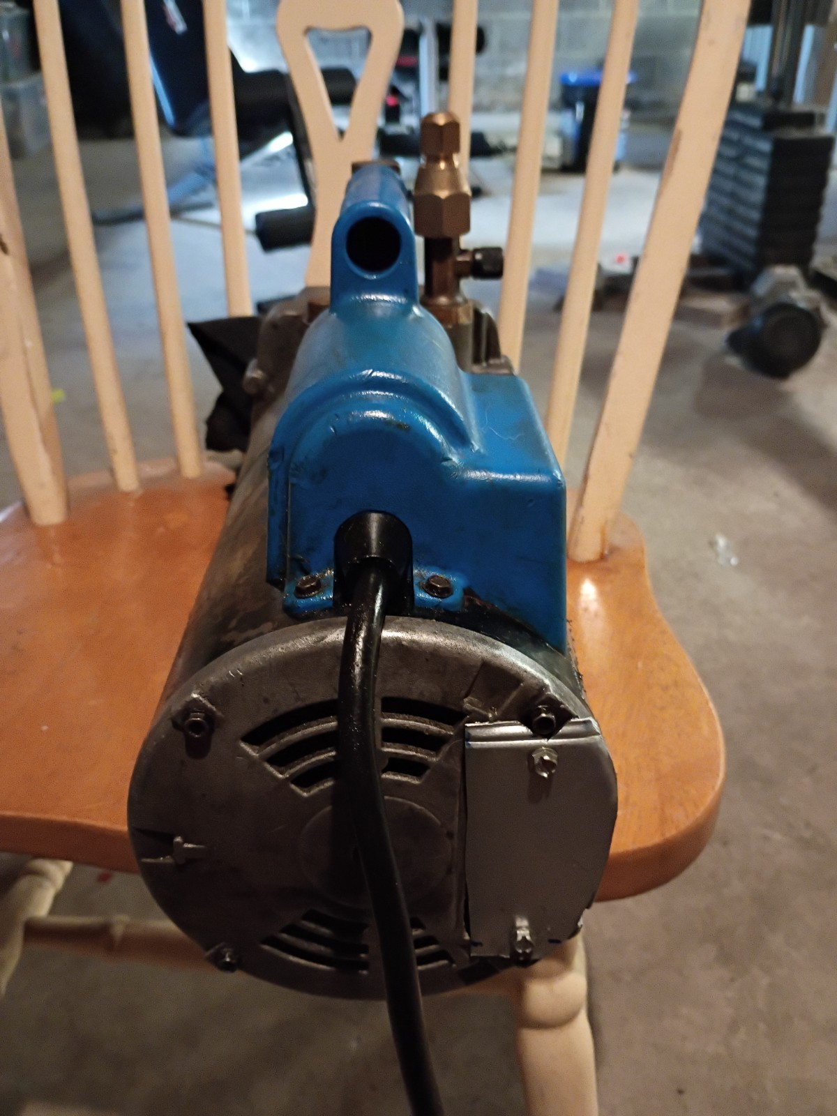 Robinair 15600 6cfm 2 stage HVAC Vacuum Pump