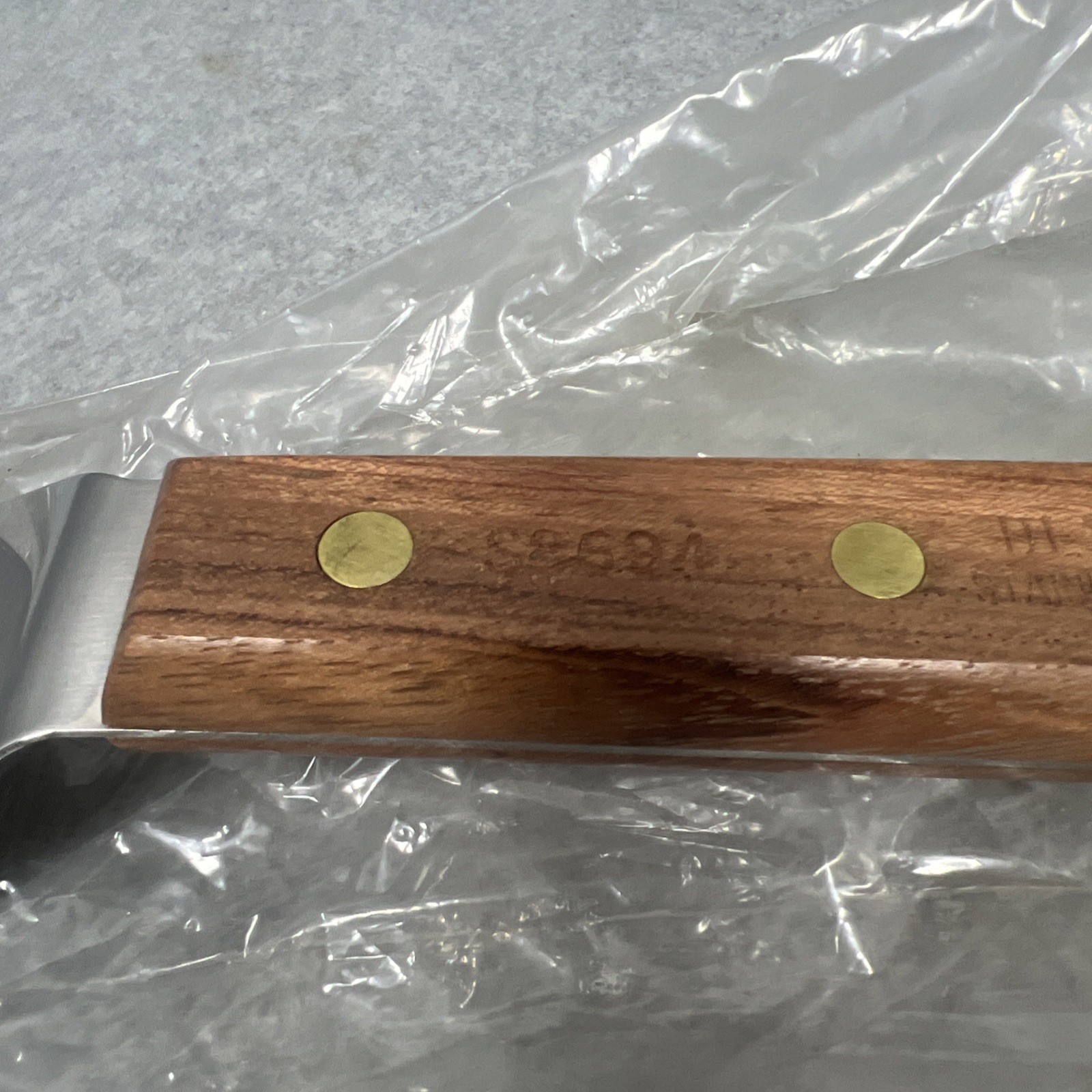 Dexter S8694 Wood Handle 11″ Grill Spatula MADE IN USA – NEW