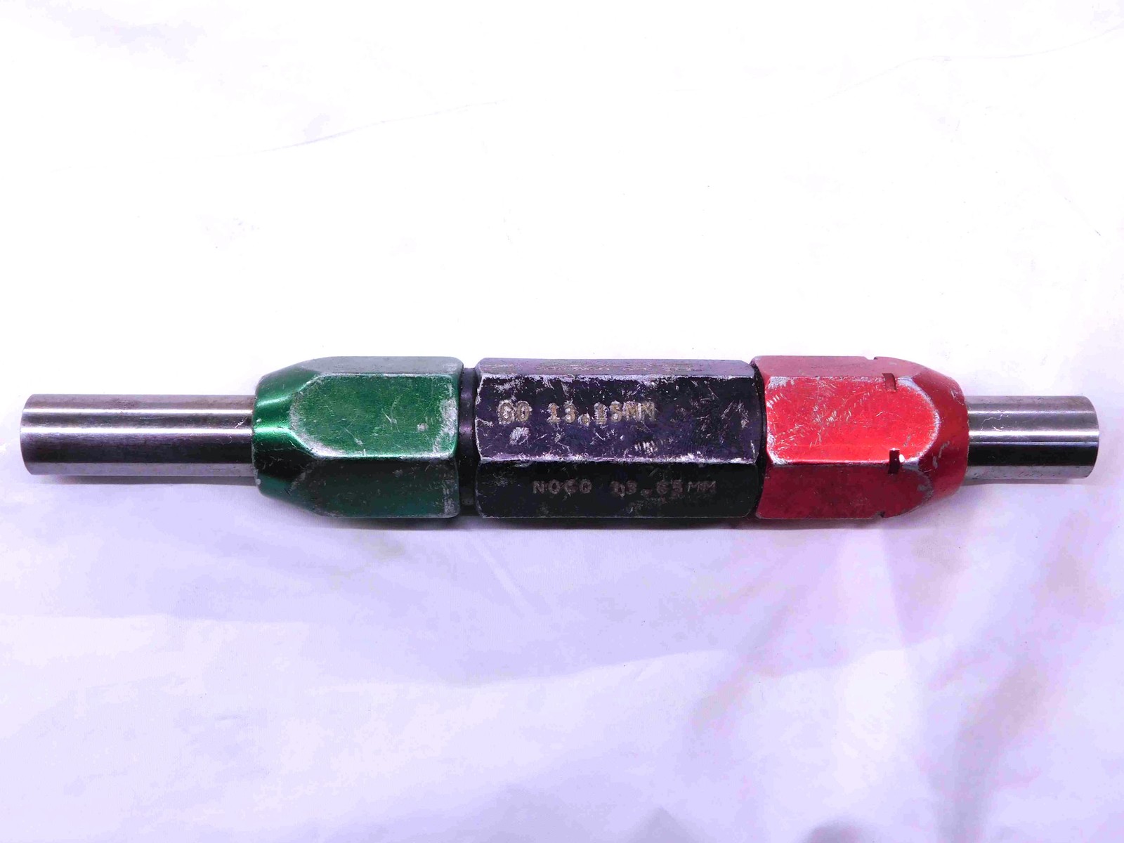 13.150 & 13.650 CL X mm PIN PLUG GAGE GO NO GO 13.000 +.150 13 .5374 13.15 13.65