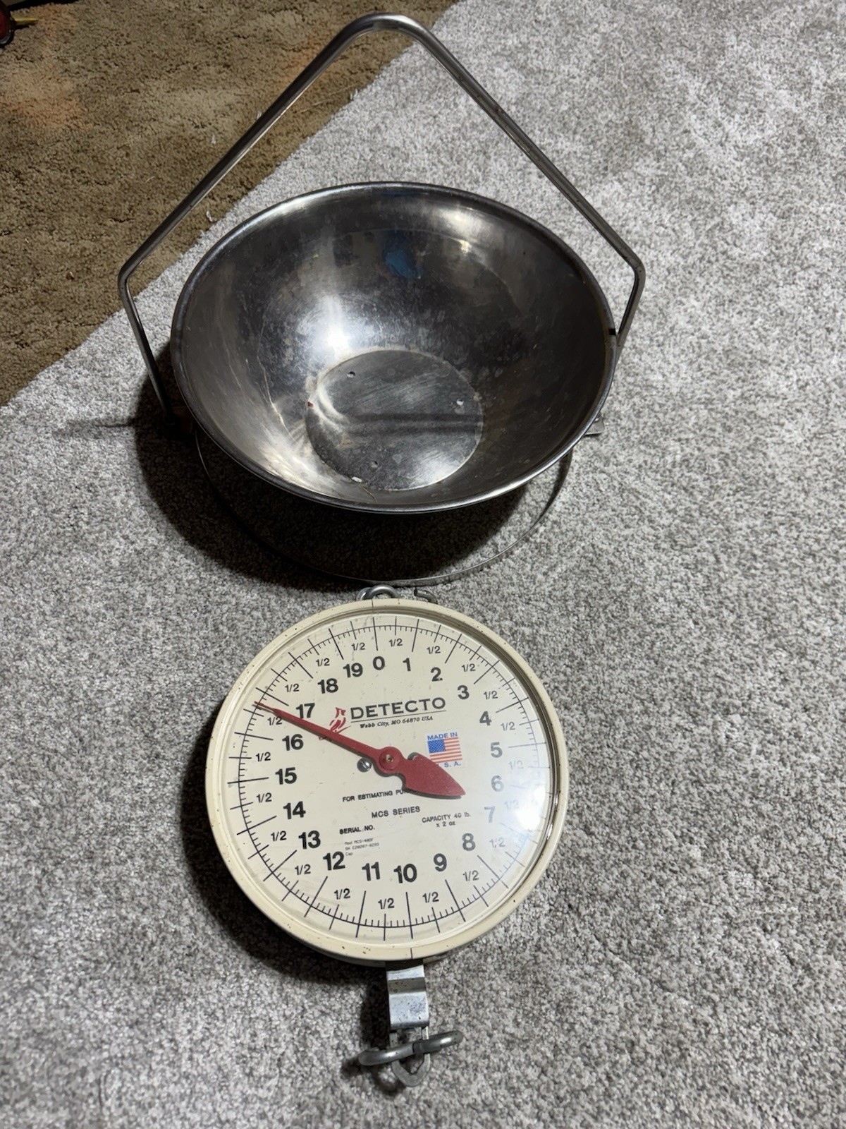 Detecto, MCS-40df Hanging Dial Scale with Fish Pan, 40 lb x 2 oz