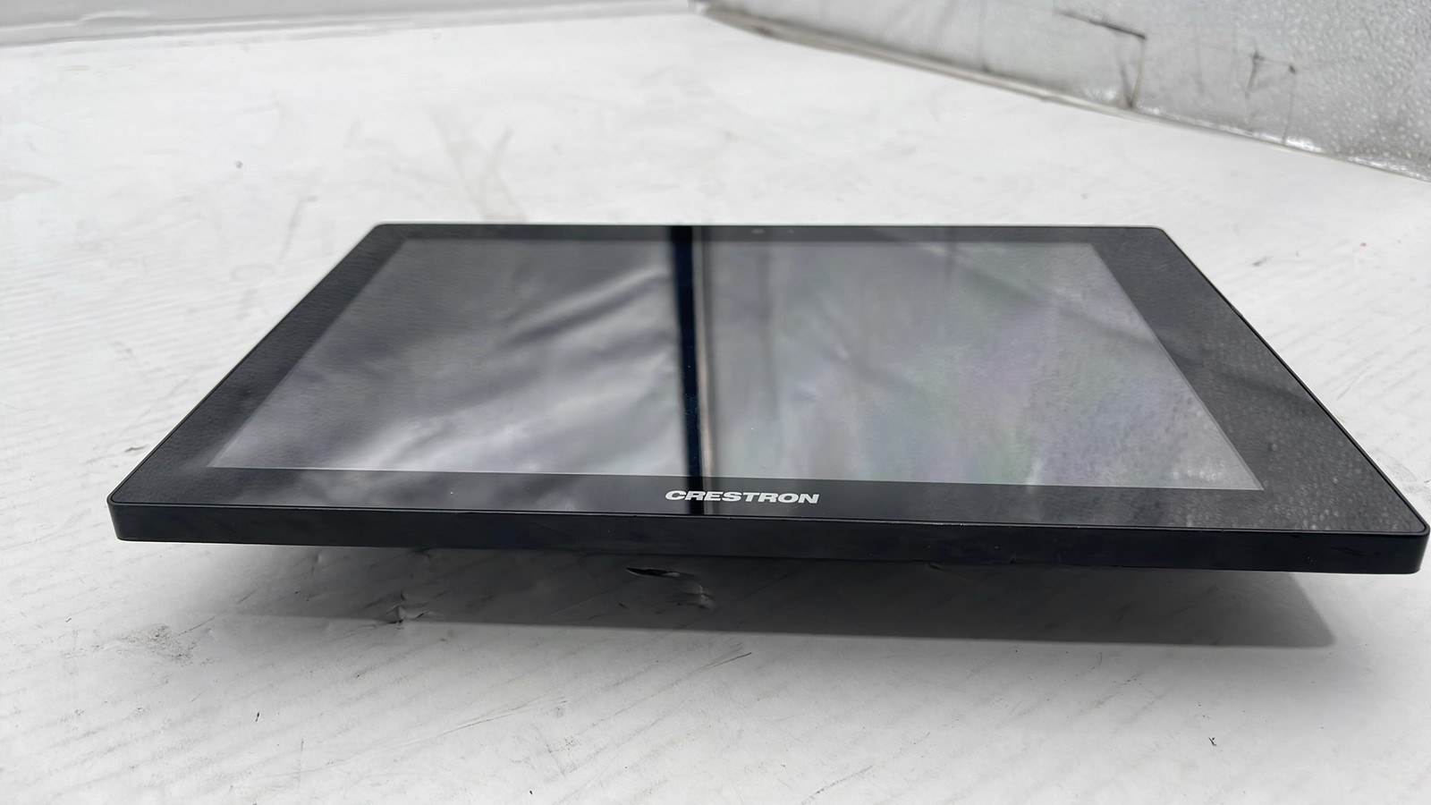 Crestron TSW-1060-B-S 10.1″ Touch Screen Control Panel PoE TSW-1060