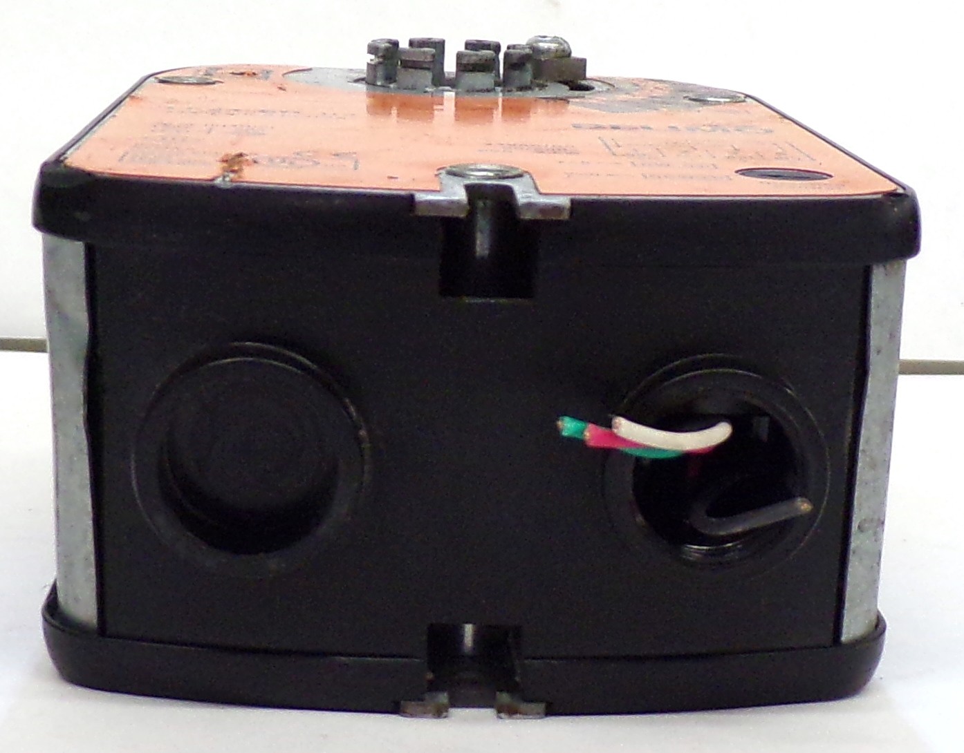 BELIMO SPRING RETURN ACTUATOR LF24-SR, 35IN-LB (4NM), 150S, 24VAC/DC, 50/60HZ