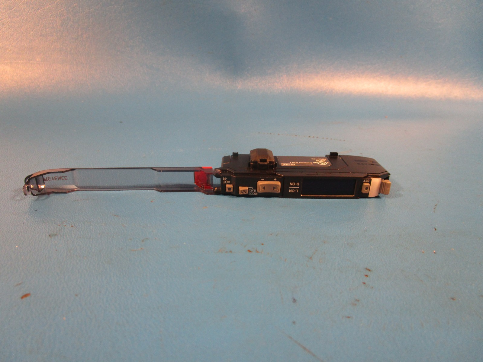 Keyence FS-N40, Digital Fiber Optic Sensor