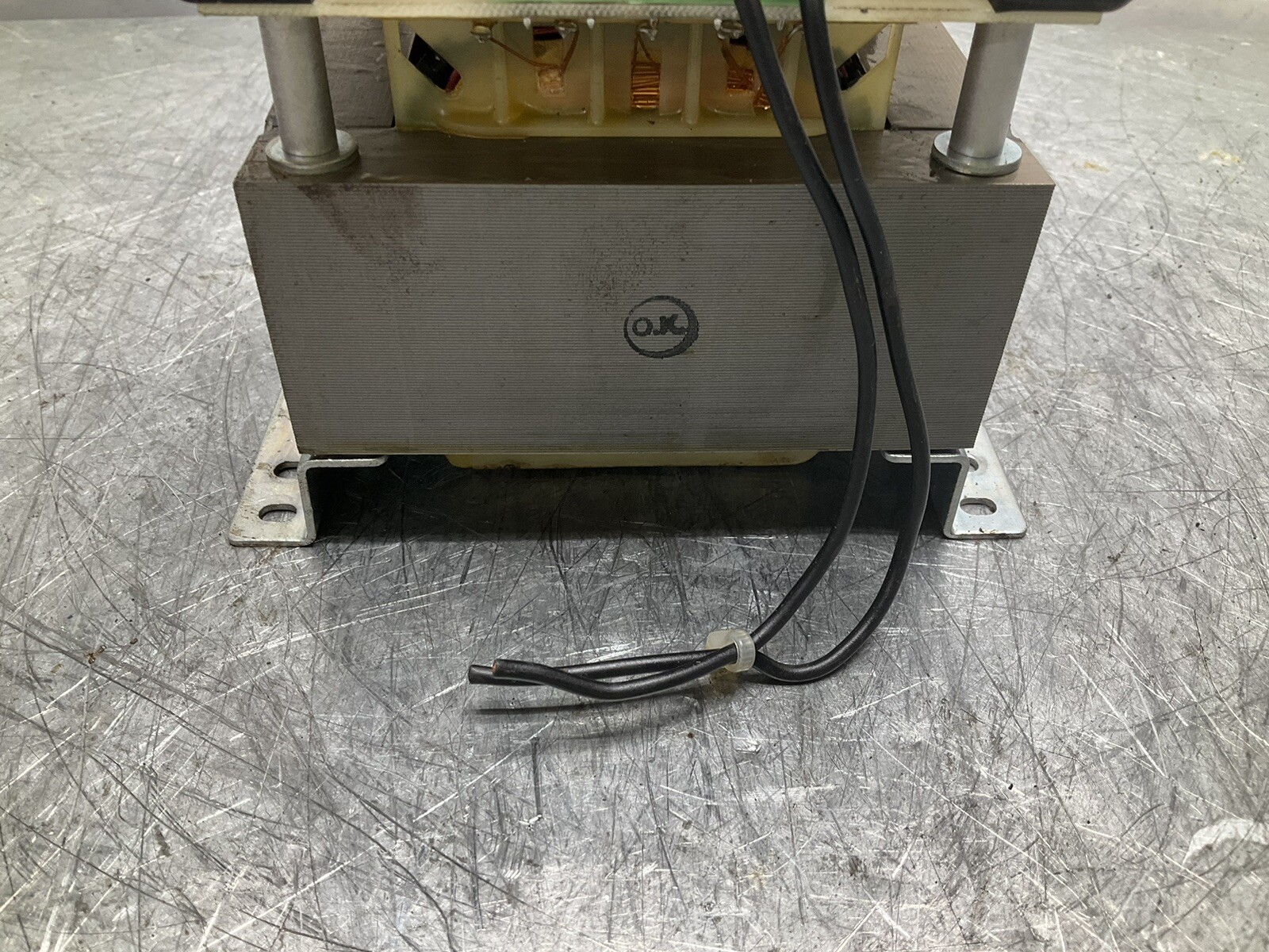 Artec AG CH-5024 Kuttigen Power Supply Transformer 220-480V 24VDC