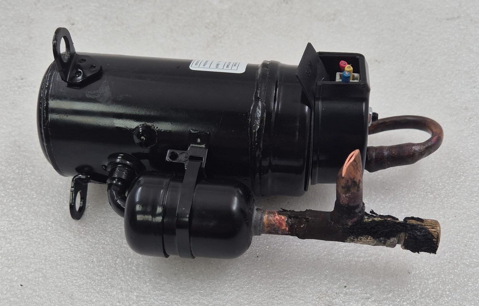 SAMSUNG UX0T011ZNAE5 Miniature Rotary Compressor 3PH 8-14V 12V