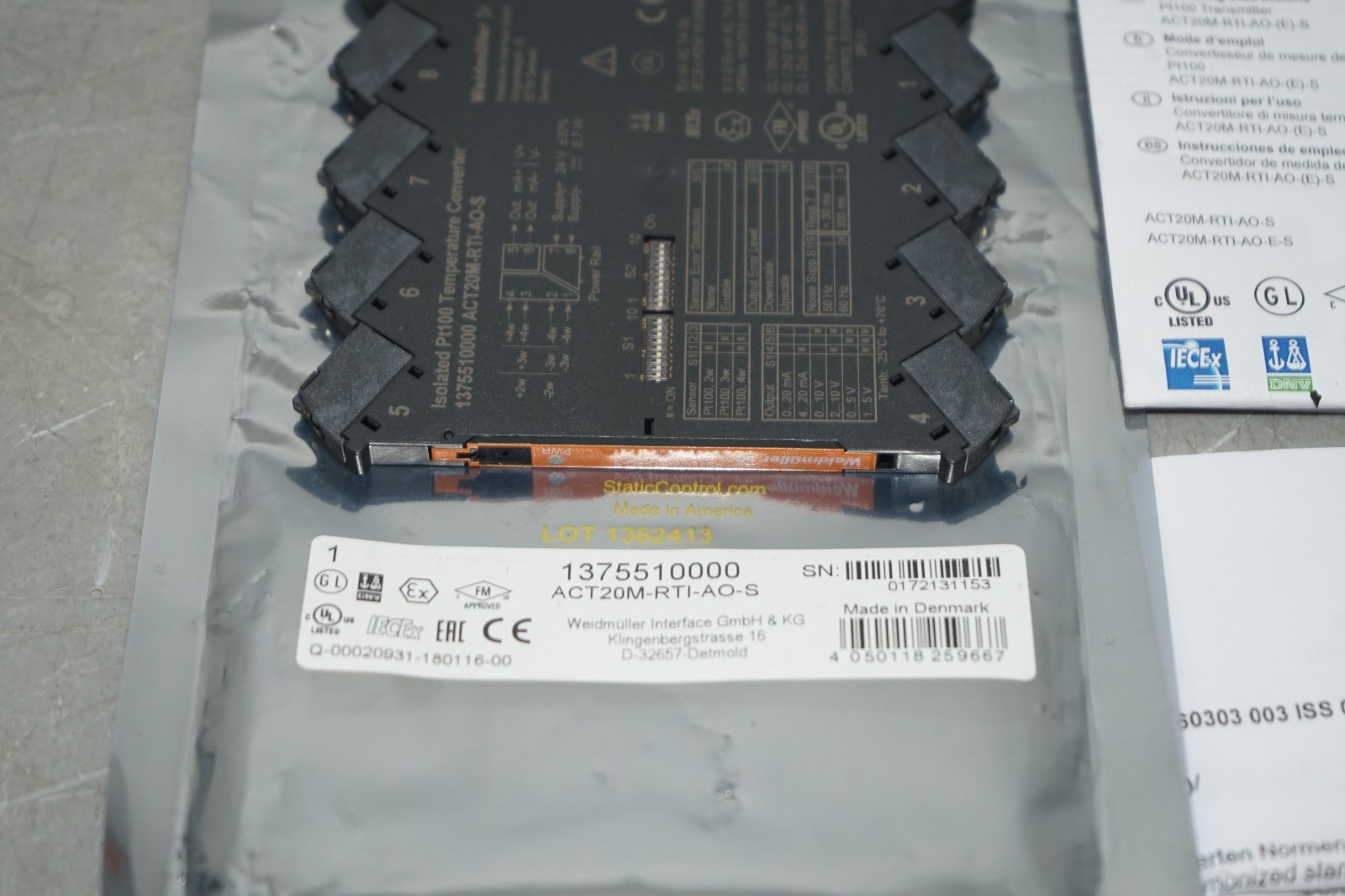 ^ Weidmüller ACT20M-RTI-AO-S Signal Isolator/Transmitter 1375510000 #X5193