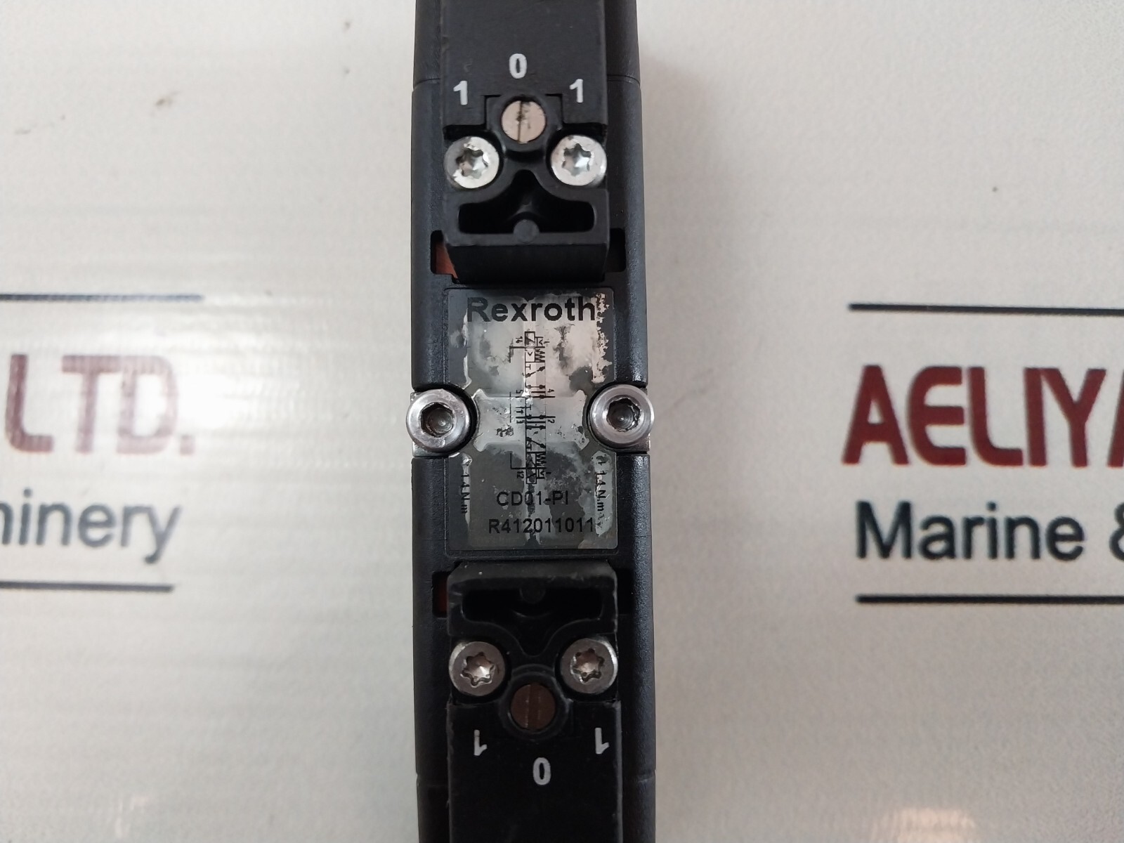 Rexroth CD01-PI Pneumatic Directional Valve R412011011 24V 1,2W IP 00/65