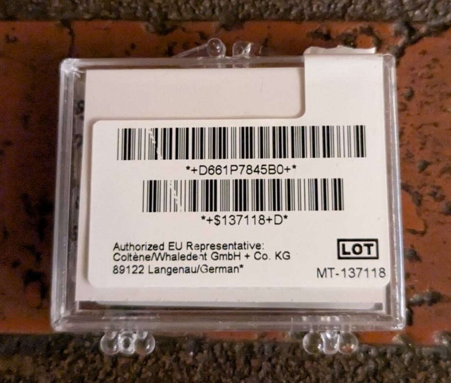 Coltene Whaledent P-784-5B ParaPost XP Titanium Posts Red 25/Pk