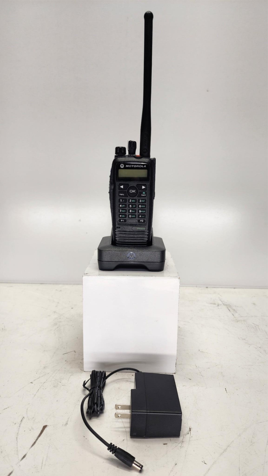 Motorola TRBO XPR6550 XPR 6550 VHF 136-174 MHz 5W 1000 Channel (Digital/Analog)